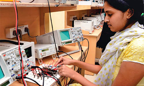 Distance Bachelor Program in Electronics and Communication Engineering