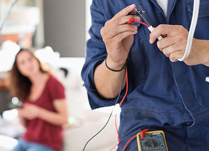 How to Choose the Right Electrician?