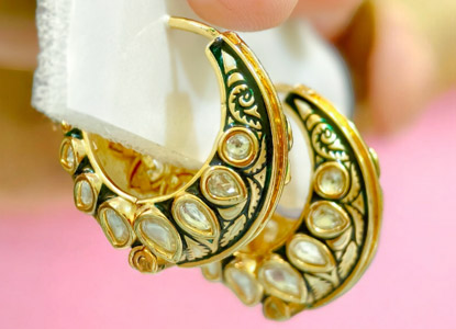 How to Purchase Genuine Meenakari Items?