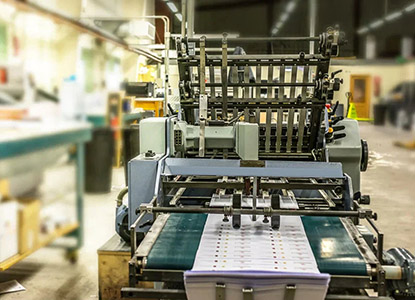 How Creasing Machines Improve Efficiency in Printing and Packaging