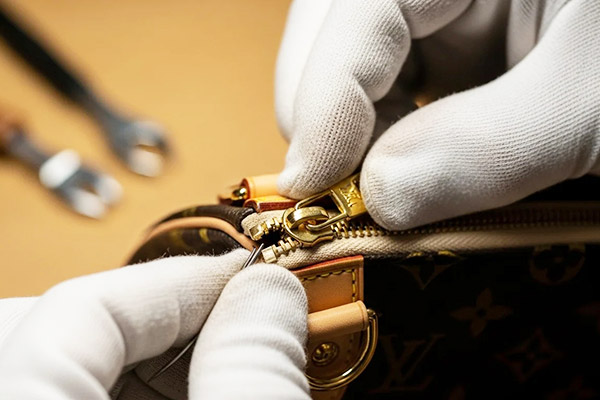 Bag Zipper Repair in Badarpur South Delhi