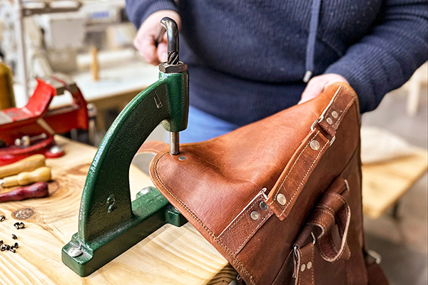 Luxury Leather Clutch Repair in Badarpur South Delhi