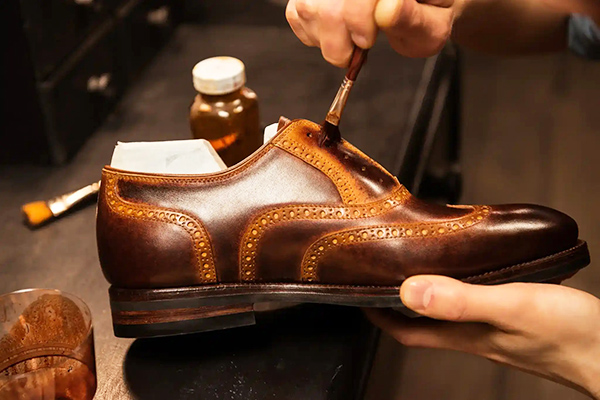 Shoe Color Restoration in Badarpur South Delhi