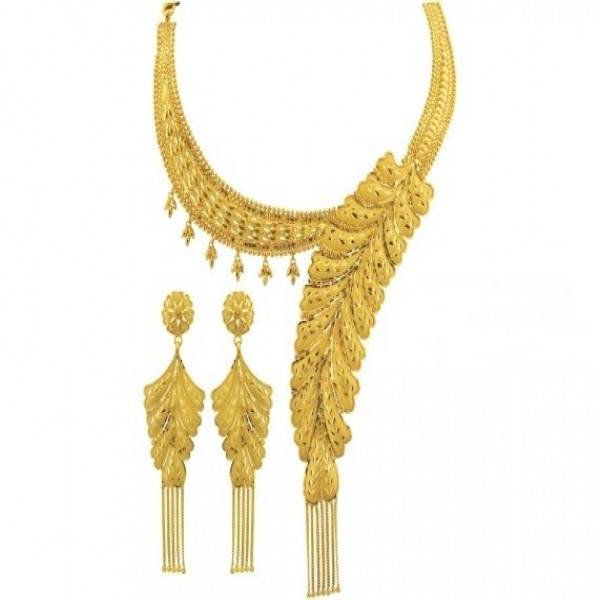 Buy Gold Necklace Set in Kolkata